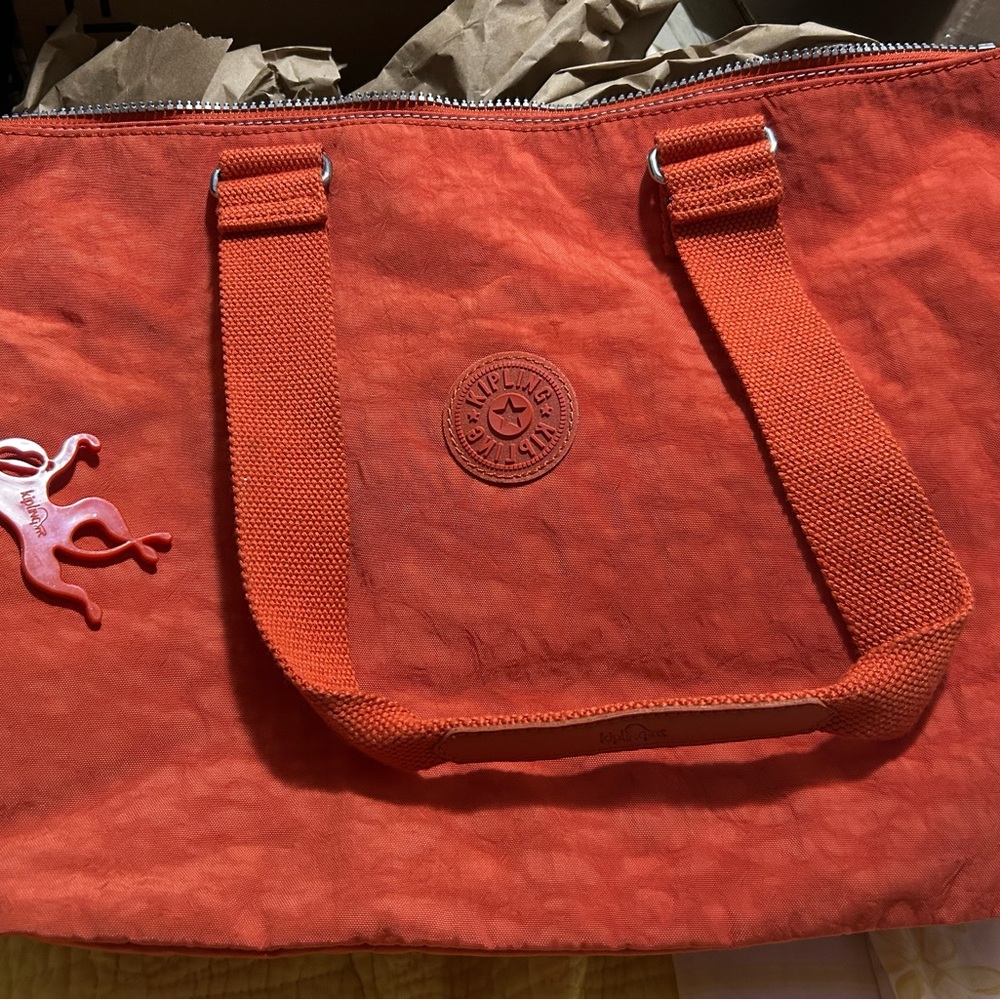 Kipling Vibrant Orange Tote, excellent condition lightweight